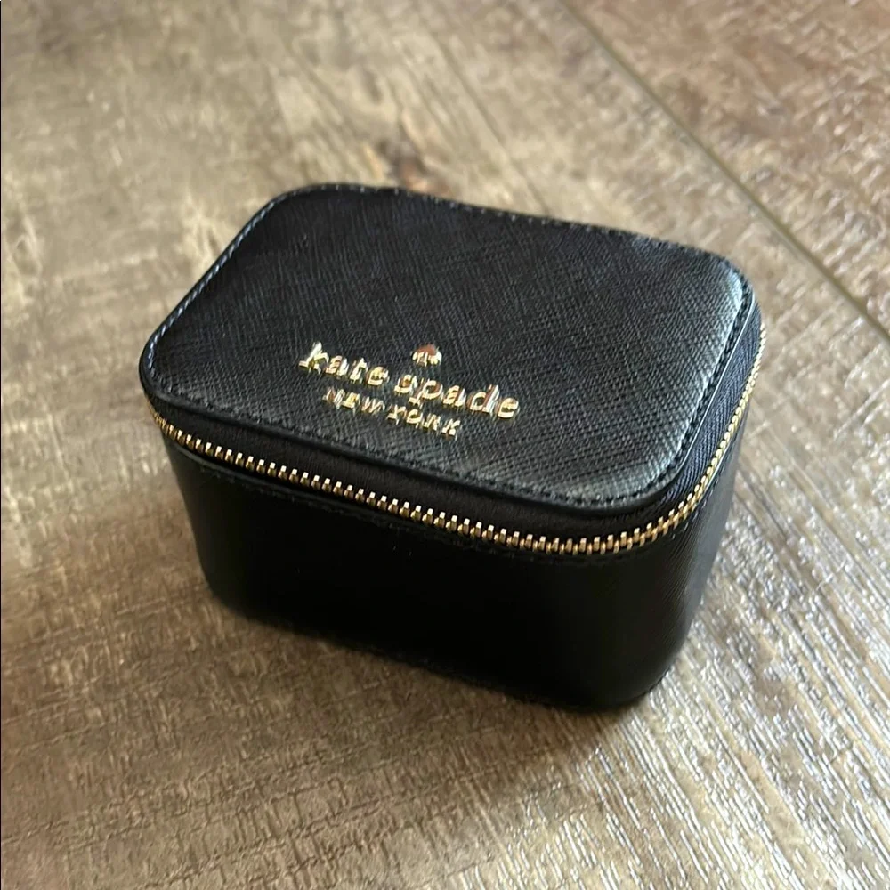 Kate Spade Black Jewelry Box mini travel